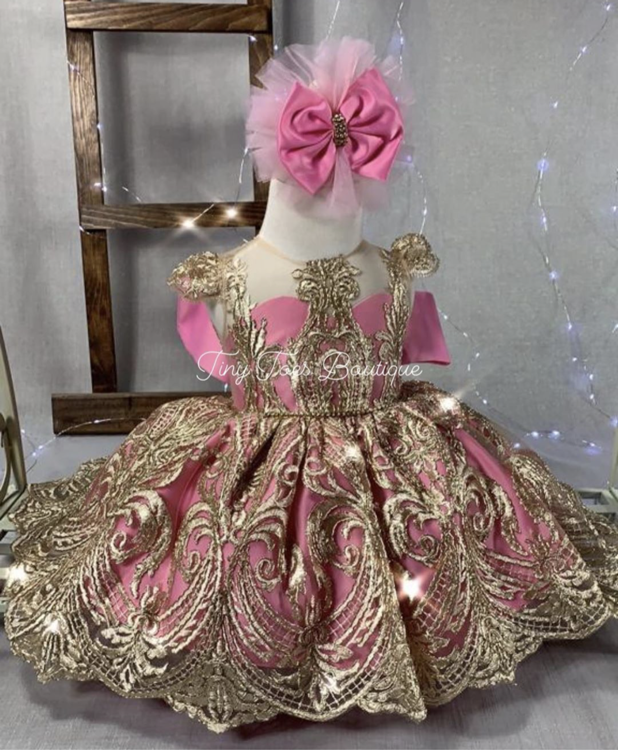 Amelia Dress (Bright Pink)