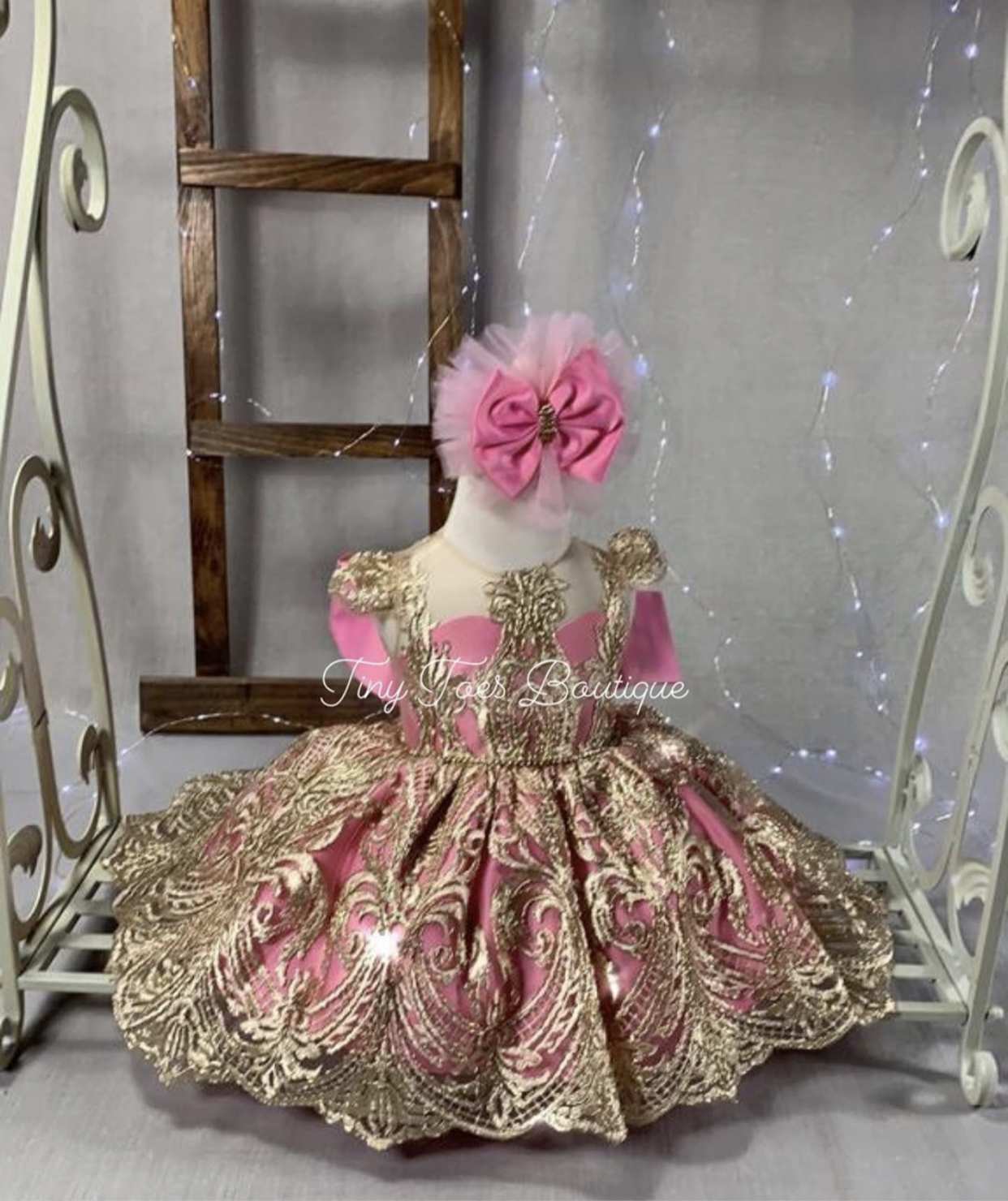 Amelia Dress (Bright Pink)